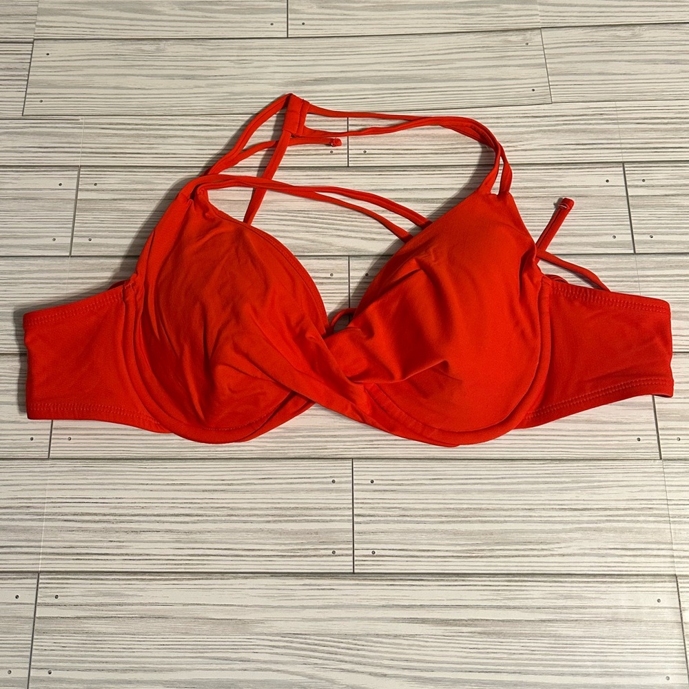 Time and Tru Red Strappy Bra with Underwire Support